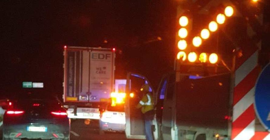 Incidente sulla Firenze-Siena: traffico bloccato e sette feriti, coinvolti anche bambini