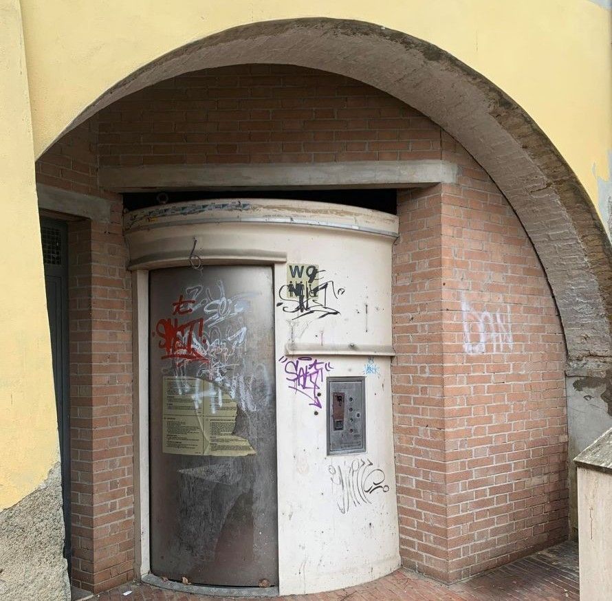 Poggibonsi, arrivano 3 nuovi bagni pubblici: ecco dove saranno