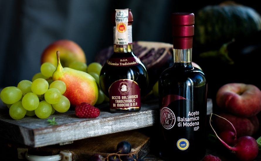 Tradizionale o Igp, l'aceto balsamico di Modena è occasione per visitare il territorio