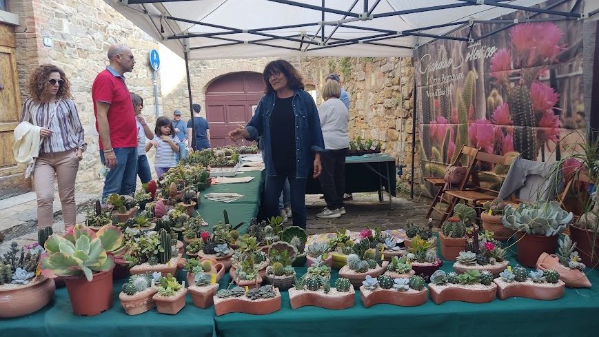 &ldquo;Barberino in fiore&rdquo; diventa maggiorenne e omaggia tutte le mamme d&rsquo;Italia