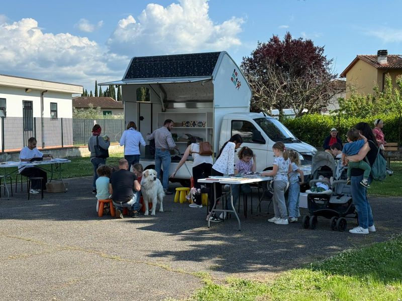 Libri ed eventi in viaggio con il Bibliobus &ldquo;Tam Tam&rdquo;. La cultura in movimento fa tappa nelle frazioni sancascianesi