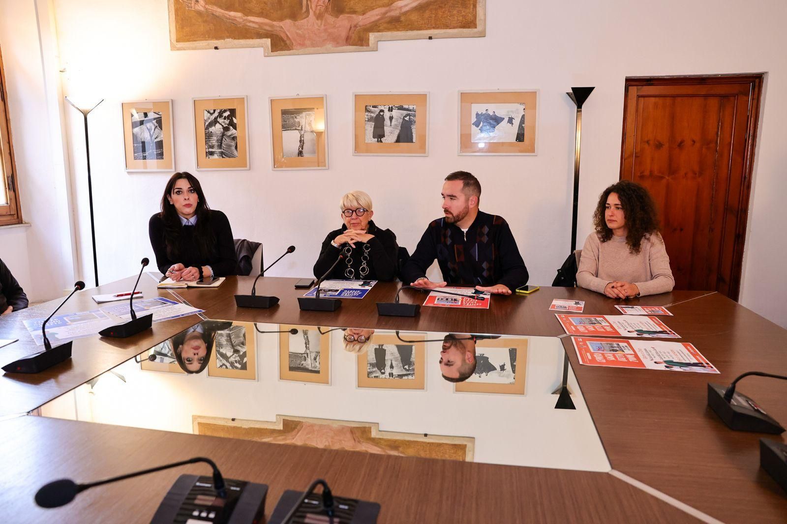 Empoli, un ape per incontrare i giovani: primi 4 incontri per luglio con Arci e Cora