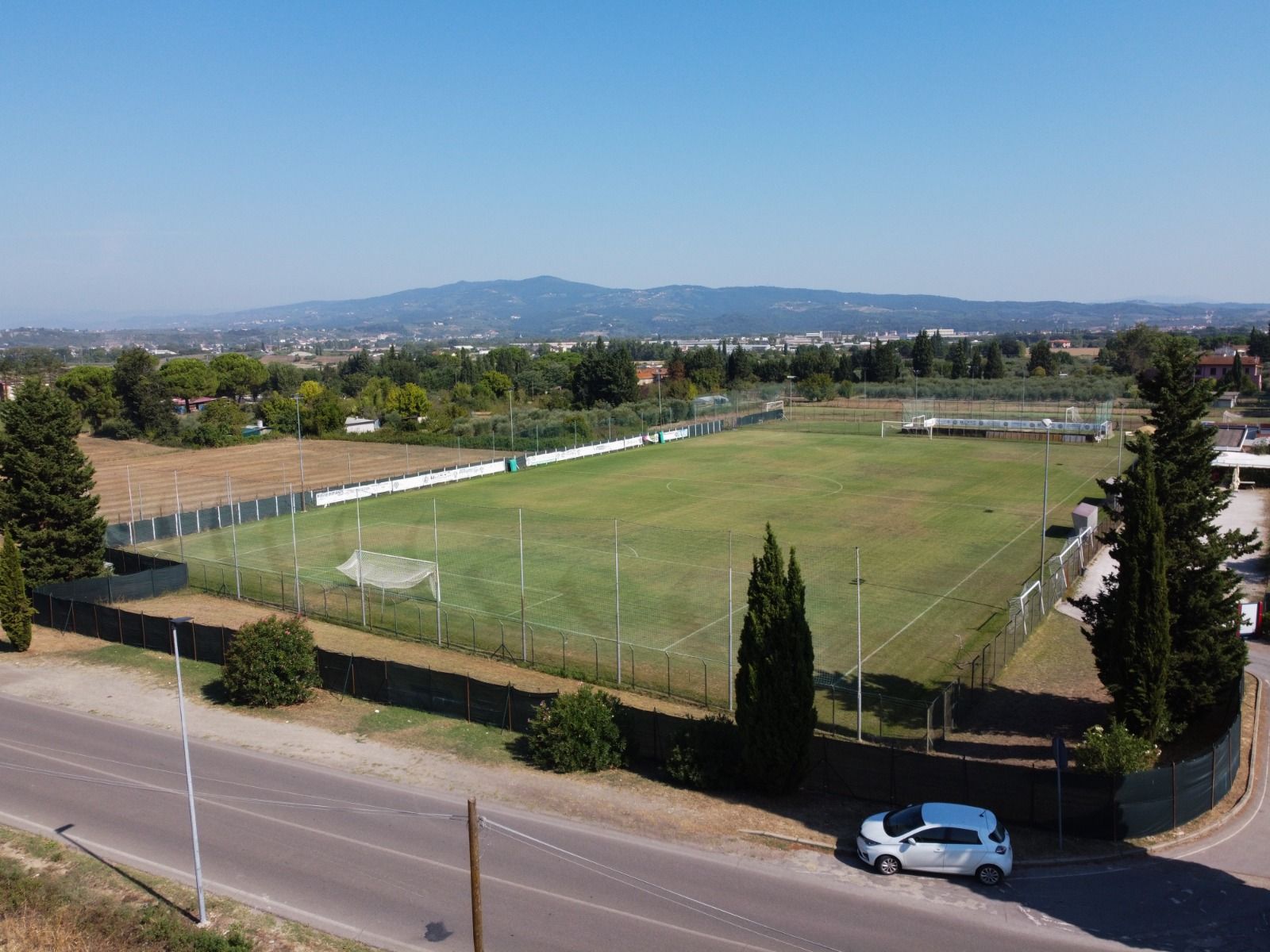 Empoli, nuova tribuna per il campo sportivo di Villanuova da 134 posti