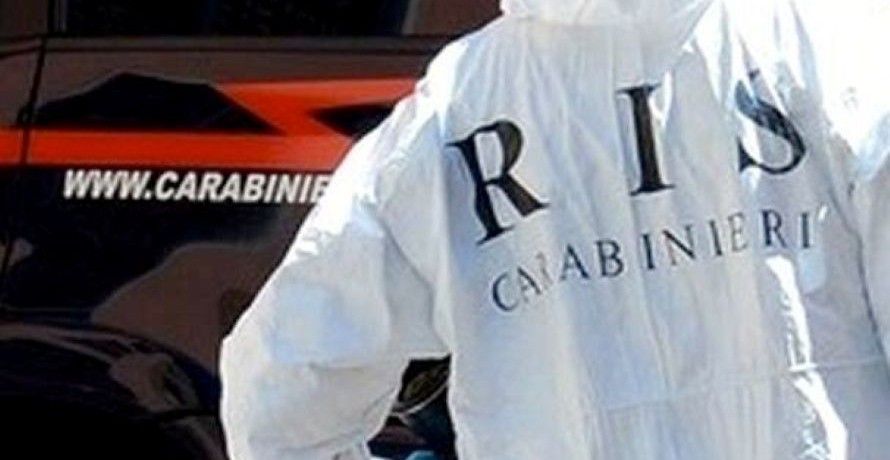 Orrore a Scandicci, trovato il cadavere decapitato di una donna nell&rsquo;area ex Cnr