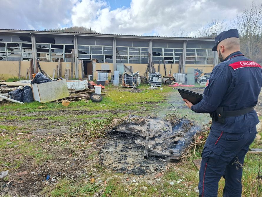 Emergenza roghi a San Casciano intervengono i carabinieri forestali