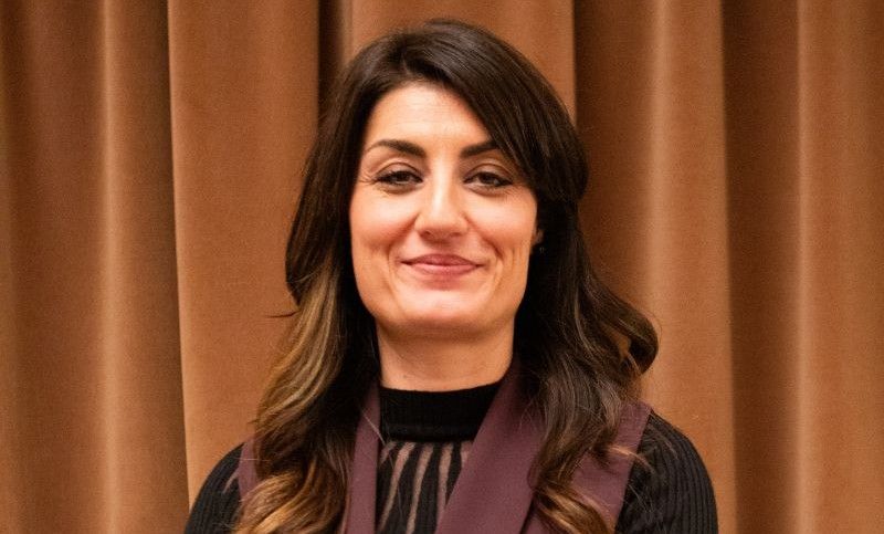 Colle di Val d&rsquo;Elsa, il turismo vola nel 2025: boom di stranieri (+24,8%) e trionfo dell'ospitalit&agrave; diffusa