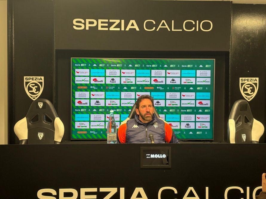 Caserta blinda la difesa a 4: &laquo;Pari importanti, ma domenica col Pescara servono i tre punti&raquo;