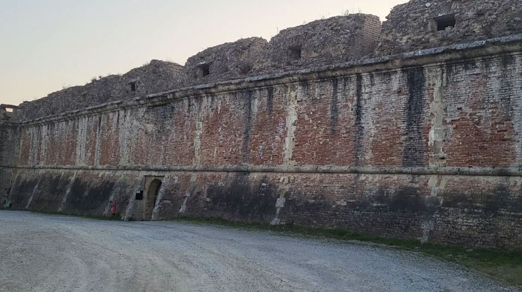 <strong>Pubblicato il bando per la gestione delle attività commerciali del Cassero di Poggibonsi</strong>