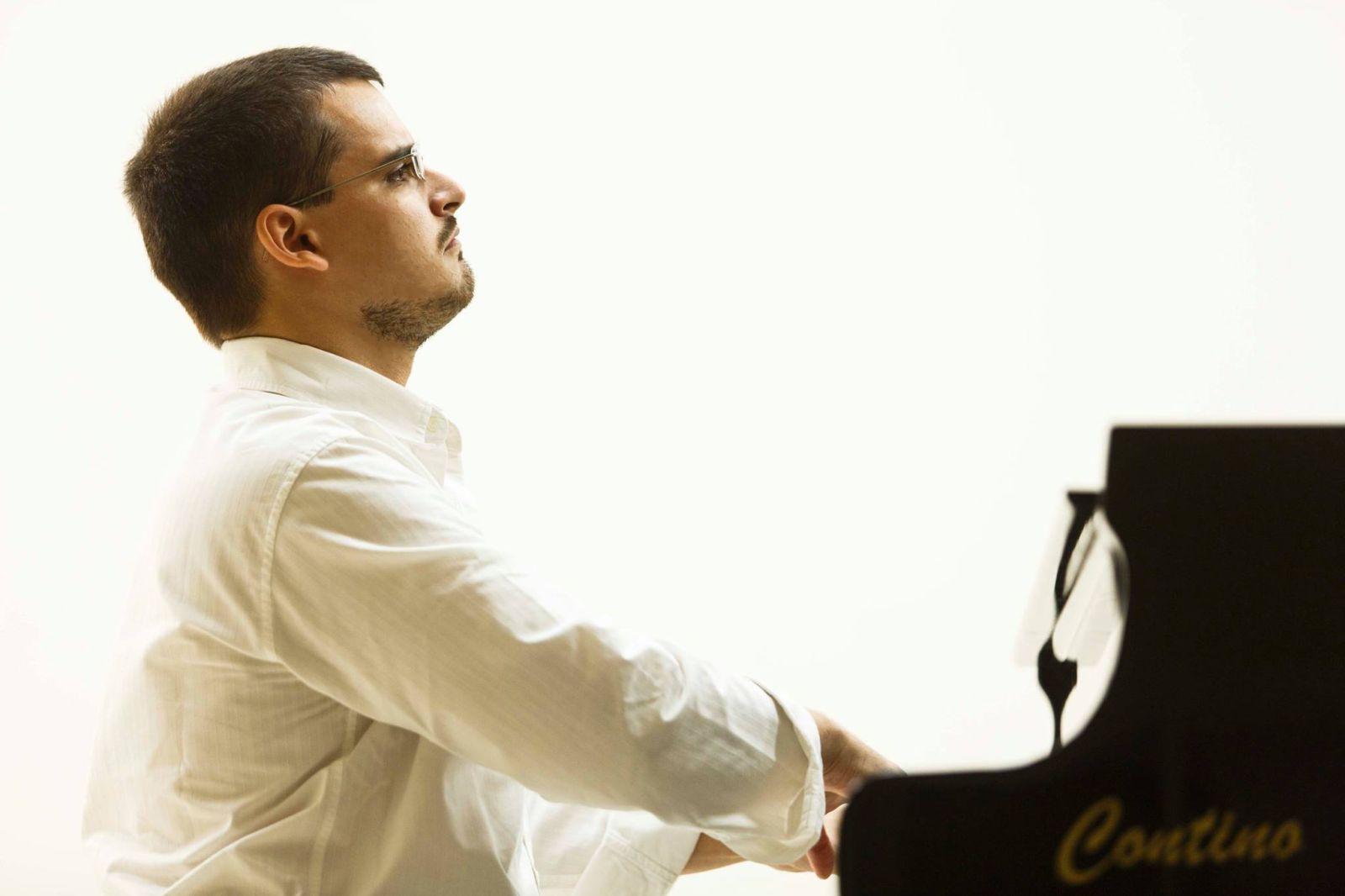 Masterclass di pianoforte all&rsquo;Hb Music Farm    con il maestro Michele Castaldo 