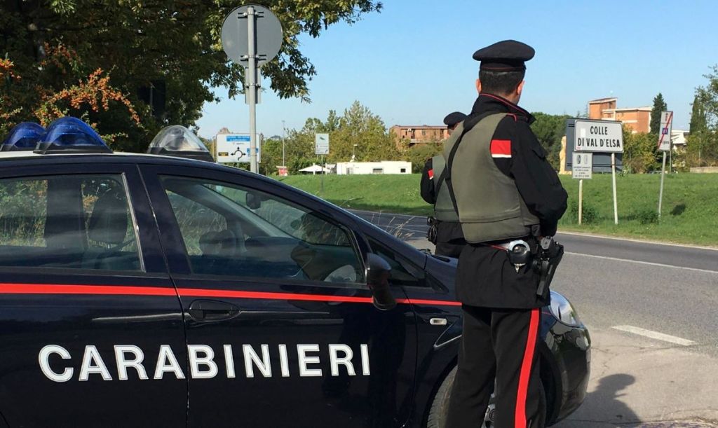 Ripuliva conti correnti dei colligiani con la truffa dell'sms