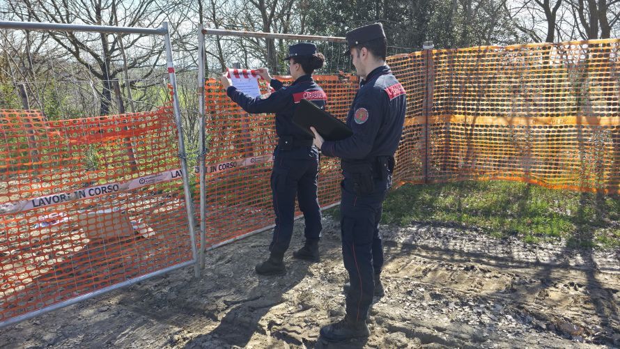 Torrita di Siena, scatta il sequestro per un intero complesso immobiliare: sette indagati per abusivismo