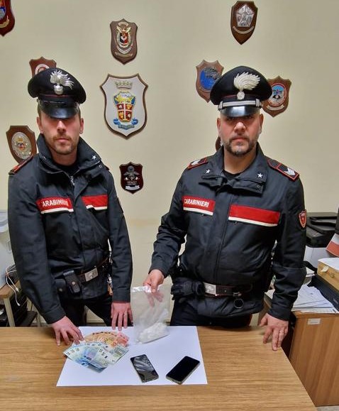 Arrestato a Fucecchio 27enne con un etto di coca