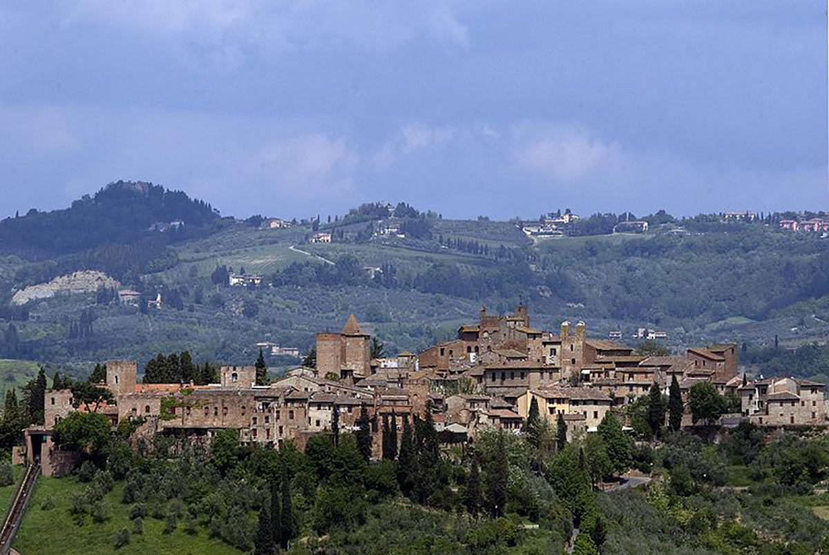 Certaldo, presentate le nuove disposizioni per la ZTL del centro storico