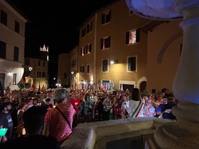 Chianciano per Gaza. Cittadini, istituzioni e associazioni insieme alla fiaccolata per la pace