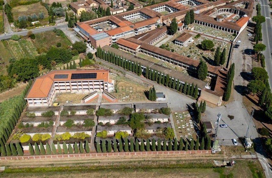 Empoli, commemorazione dei defunti, attivati servizi navetta dalle frazioni al cimitero comunale di Sant'Andrea