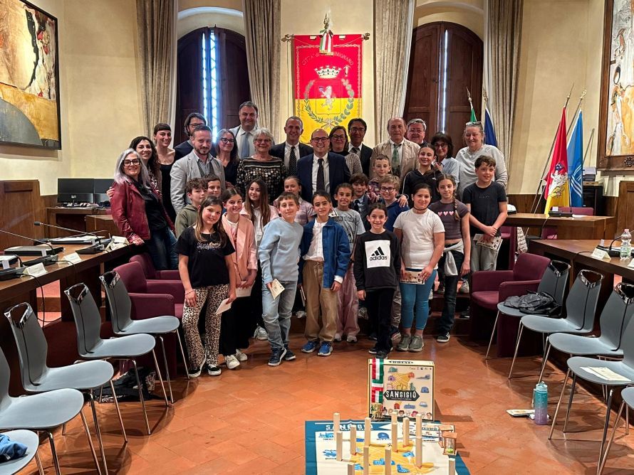 Una citt&agrave; a misura di piccolo cittadino: a San Gimignano nasce  il Consiglio comunale delle ragazze e dei ragazzi
