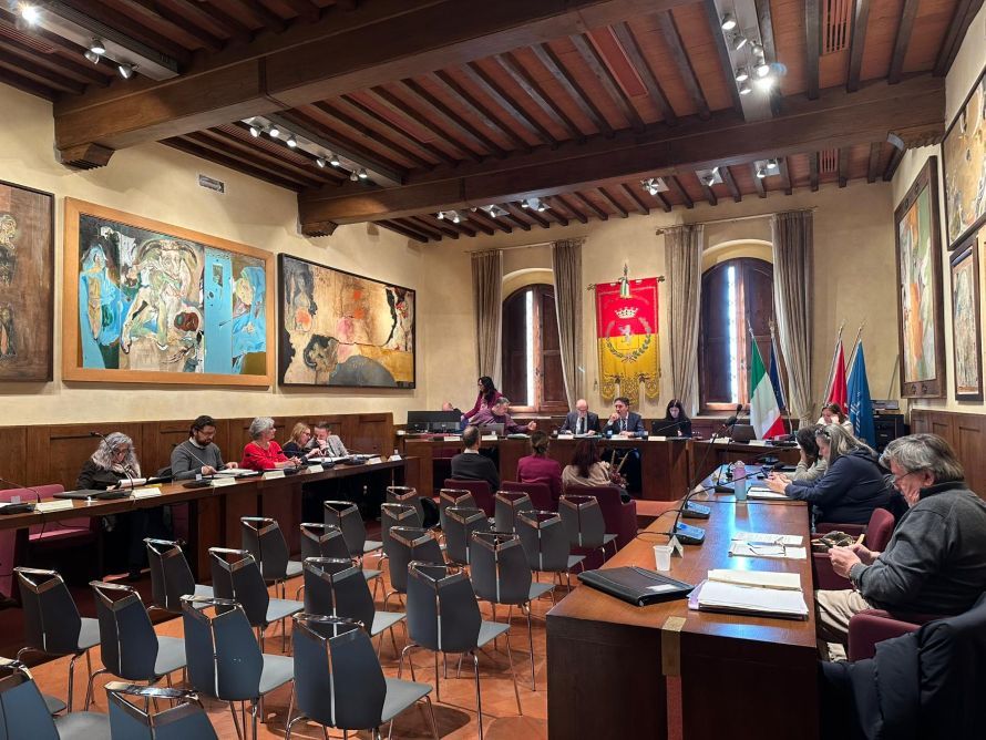 San Gimignano: il rendiconto di gestione 2025 conferma conti in ordine, bilancio solido e attenzione a servizi e investimenti