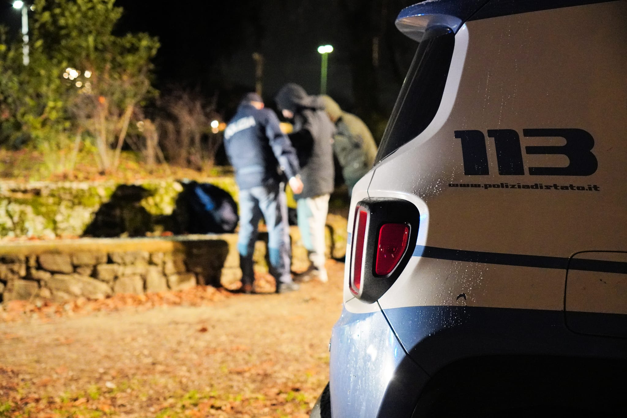 Cascine, la Polizia  ha identificato oltre 150 persone e arrestato un uomo per scippo e spaccio di droghe sintetiche