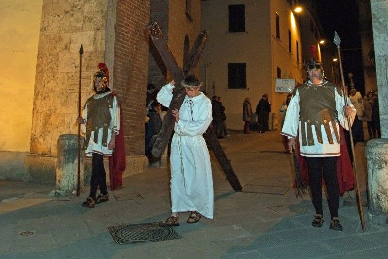 Venerd&igrave; Santo, torna la &ldquo;Giudeata&rdquo;: la rappresentazione della Passione di Cristo nel centro storico della Citt&agrave;