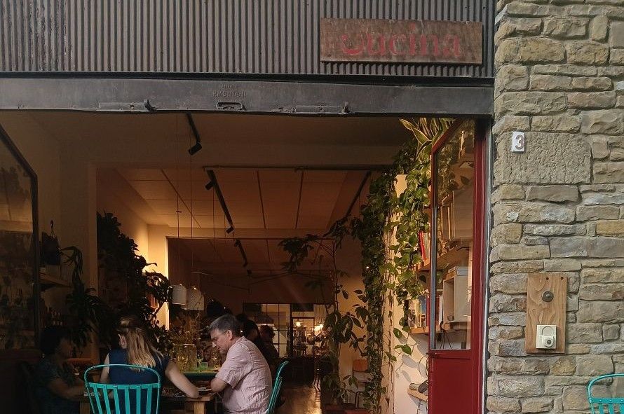 Cucina, a Firenze il ristorante-libreria che racconta la Toscana contadina