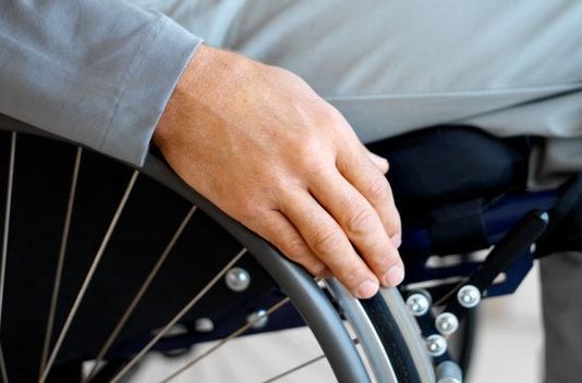 Dalla Regione 2,7 milioni ai Comuni per abbattere le barriere architettoniche nelle case