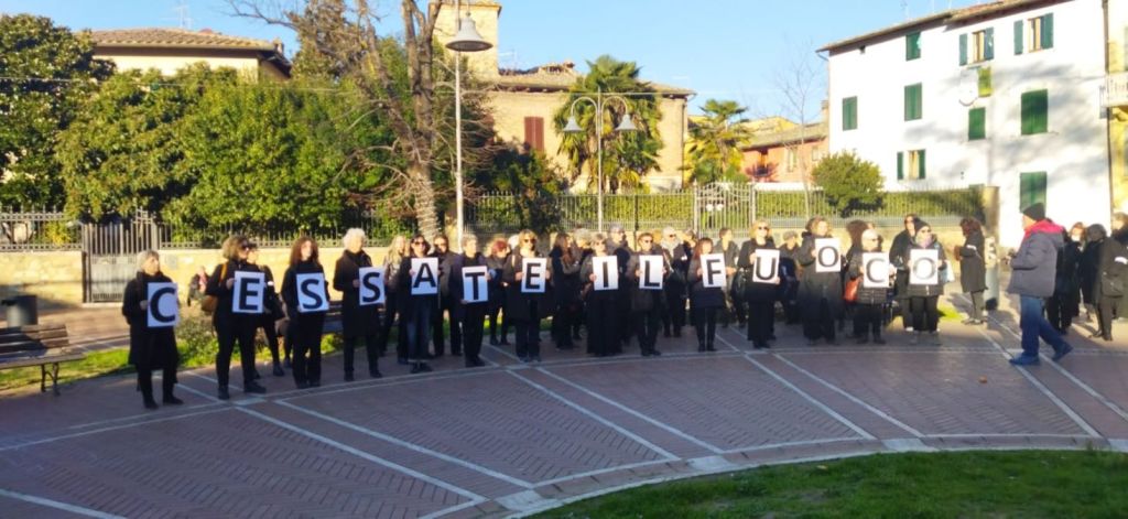 Cinquanta donne valdelsane contro le guerre