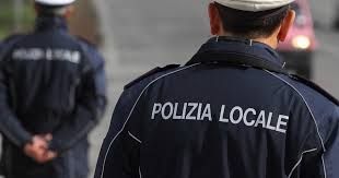 Controlli sul bus di linea: la Polizia Locale di Siena ferma pusher con stupefacenti