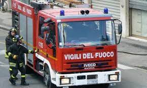 Vettura ribaltata, un morto e un ferito grave: erano marito e moglie
