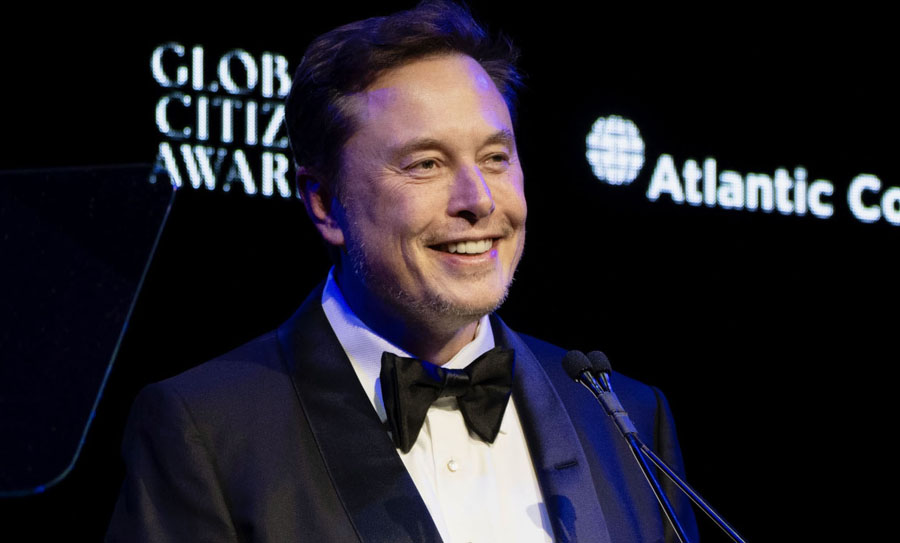 IA, Grok 3 sta arrivando ed è “mostruosamente intelligente”: parola di Elon Musk