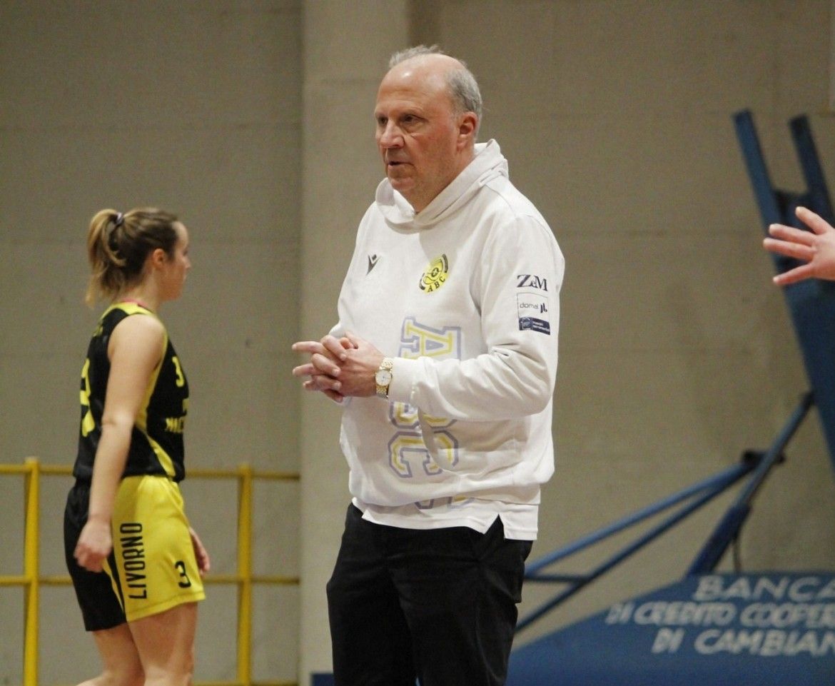 Castelfiorentino, C Femminile, serata da incorniciare per il saluto a coach Iserani