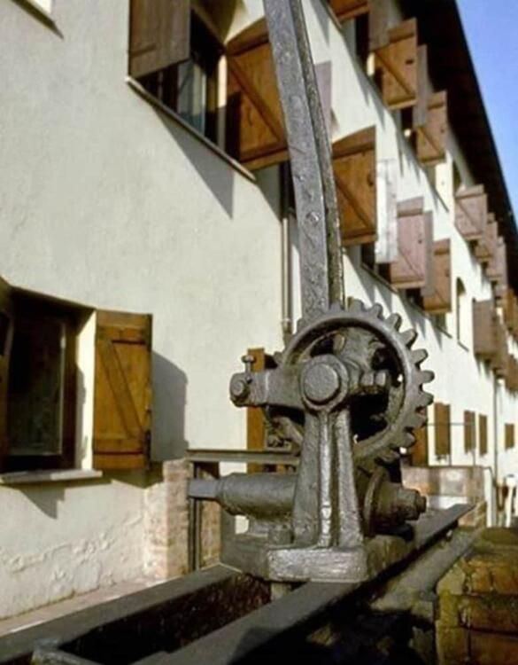 Al via &ldquo;Incarto&rdquo; la nuova residenza artistica che fa rinascere la storia della carta a Colle di Val d&rsquo;Elsa