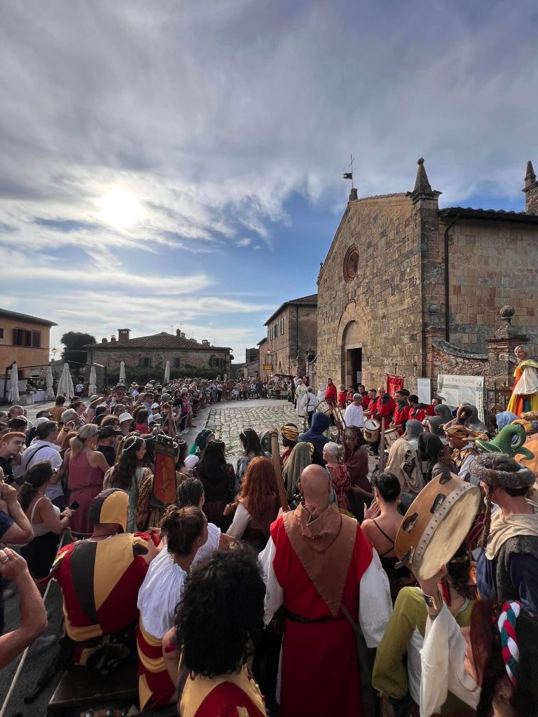 Dal 5 al 7 luglio 2024 ritorna ‘Monteriggioni di torri si corona’