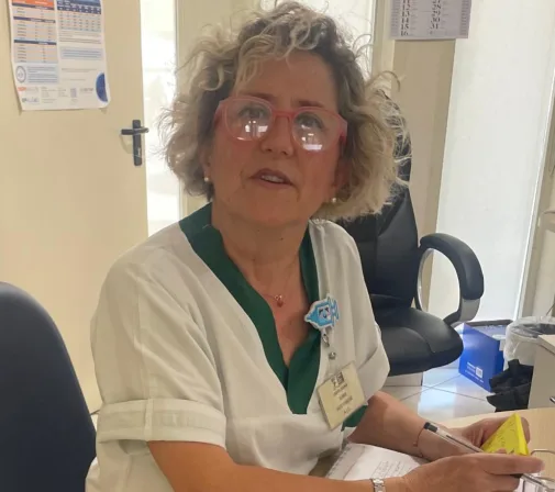 Anna Labiri va in pensione: l'omaggio all'infermiera dell'Hospice di Arezzo