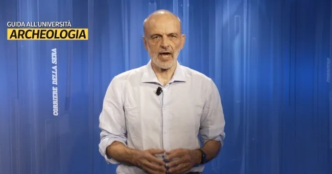 Il professor Enrico Zanini scelto per presentare i corsi di laurea in Archeologia nella serie di video “Guida all’università” del “Corriere della Sera”