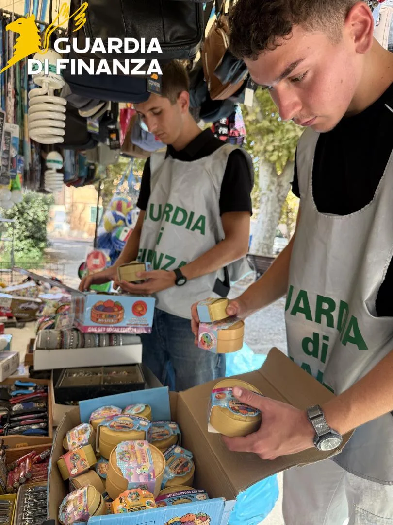 Livorno, sequestrati oltre 11mila giocattoli non sicuri: ritirati anche i 