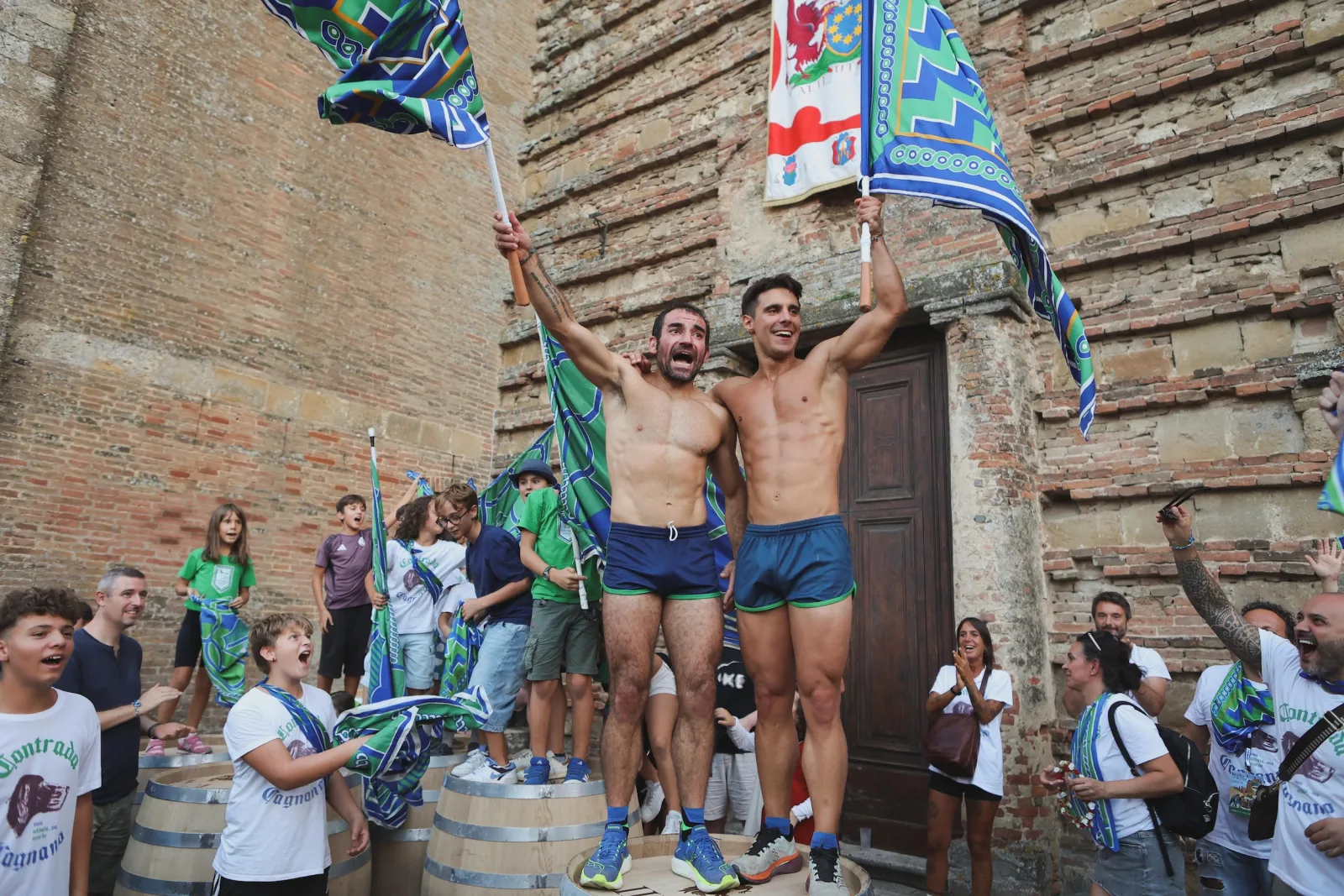 Montepulciano, Cagnano fa la doppietta: Benassi e Cesaroni vincono il Bravìo delle Botti 2026