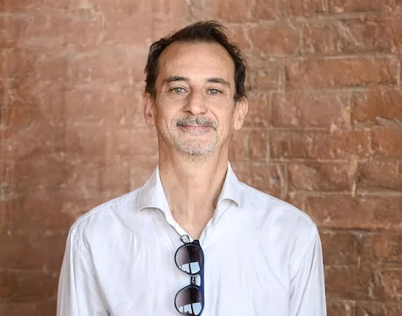 Siena, M5S contro il voto del Consiglio sulla grazia a Mario Roggero: 