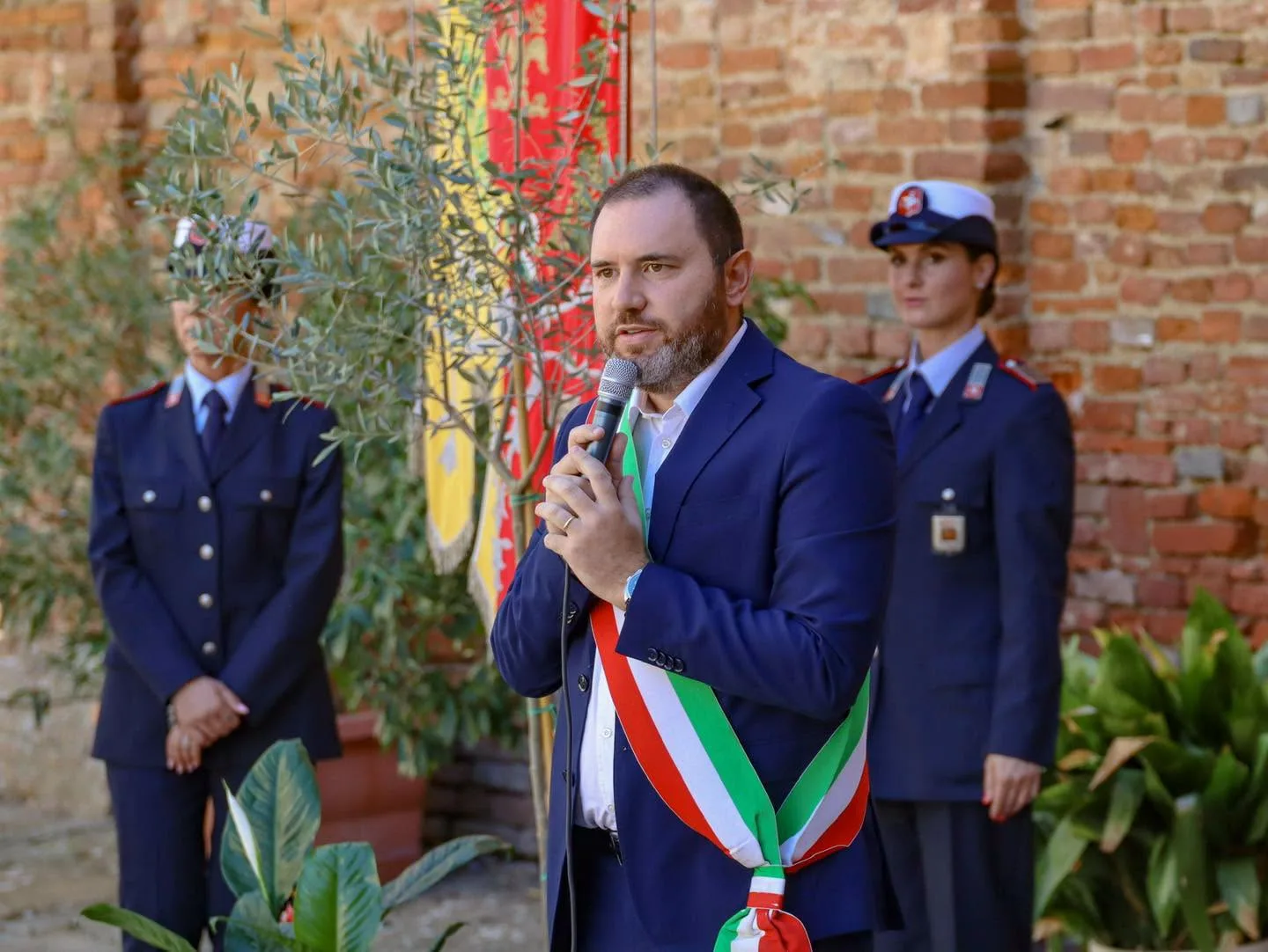 Foiano dice no al PEF di Sei Toscana.  Il Sindaco Jacopo Franci: «Cittadini chiamati a pagare di più per un servizio ancora inadeguato»