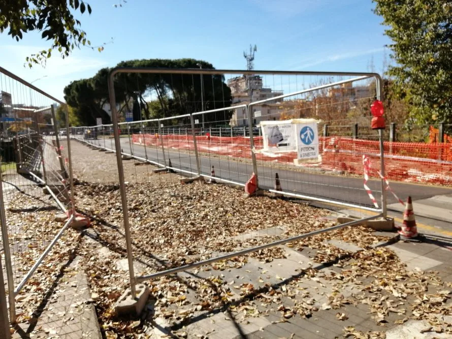 Ponte di viale Marconi a Poggibonsi, si lavora al rinforzo delle fondazioni per l'adeguamento sismico