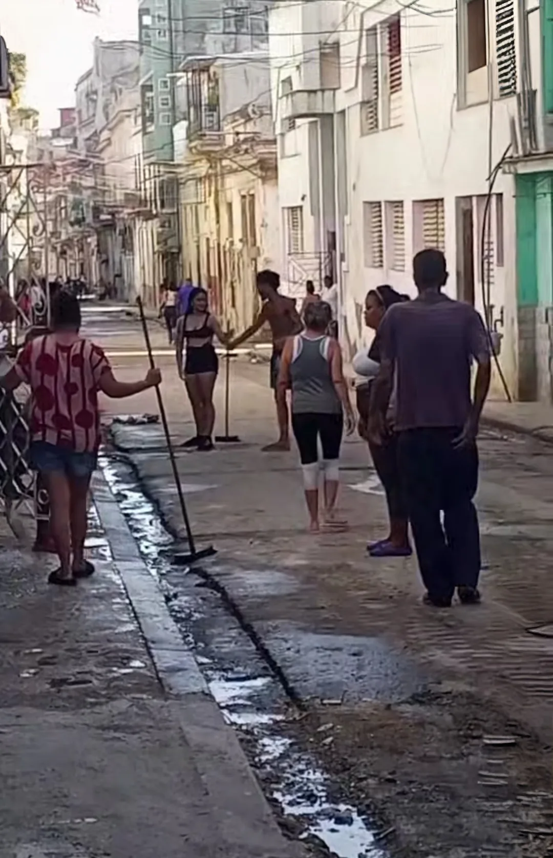 Cuba, la Gaza silenziosa: un popolo stretto tra blocco, sanzioni e crisi umanitaria