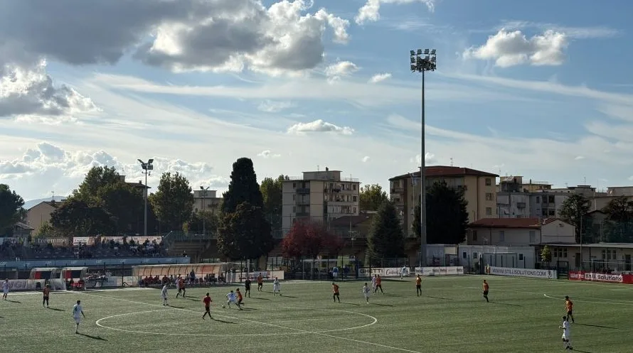 Sestese-Poggibonsi 0-0, poco gioco e tanta noia: il Leone resta imbattuto