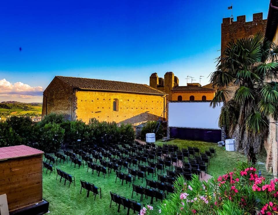 Dal 1&deg; luglio torna l&rsquo;Arena Estiva di Certaldo Alto: il cinema sotto le stelle tra le mura medievali