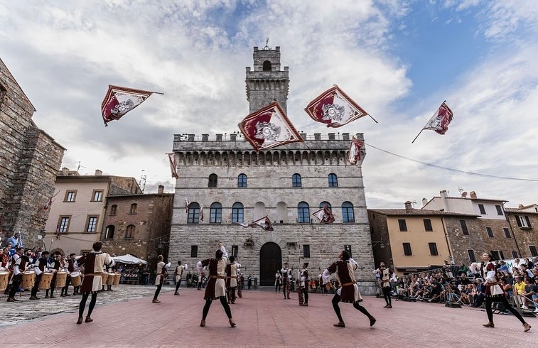 Il Gruppo Sbandieratori e Tamburini di Montepulciano al The Three Palaces Festival di Malta