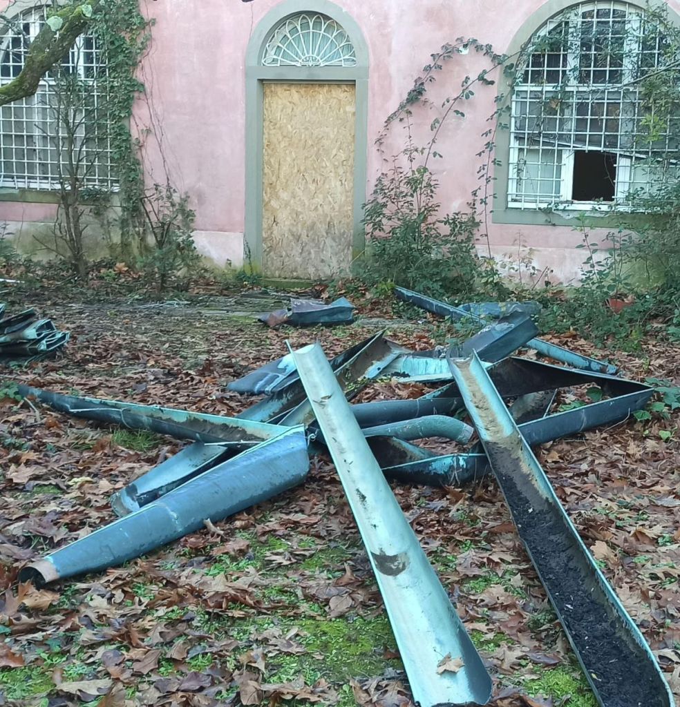 Furto di rame in una villa di Fucecchio sotto sequestro