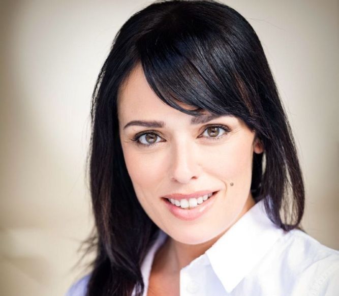 Greve, al Boito sbarcano l’ironia e la versatilità di Gaia Nanni, protagonista del concerto-spettacolo “Grand Soirée”