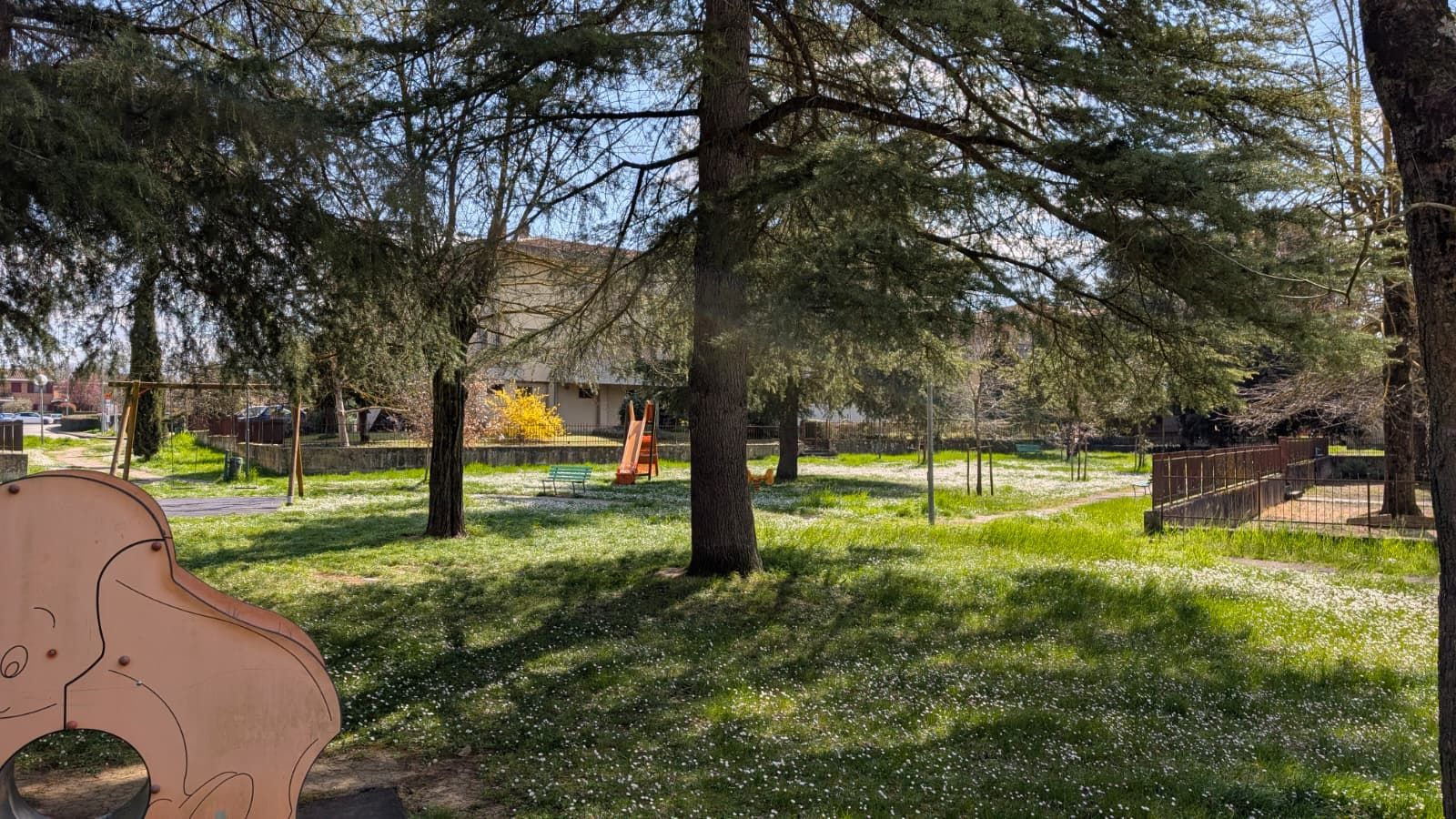 Colle di Val d&rsquo;Elsa, al via la riqualificazione dei giardini di Gracciano: interventi per sicurezza, accessibilit&agrave; e qualit&agrave; urbana