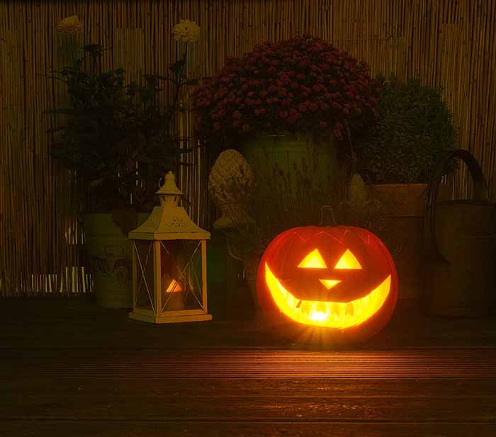 Da Jack-O’-Lantern a ‘dolcetto o scherzetto’: le origini delle tradizioni di Halloween