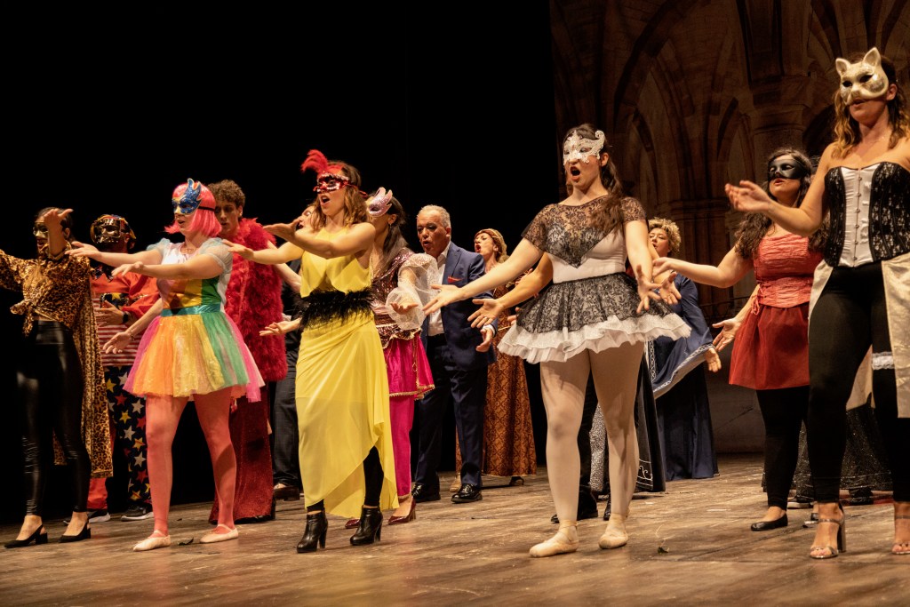Show, il nuovo “Musical” di Contrad’Arte al Teatro del Popolo di Castelfiorentino