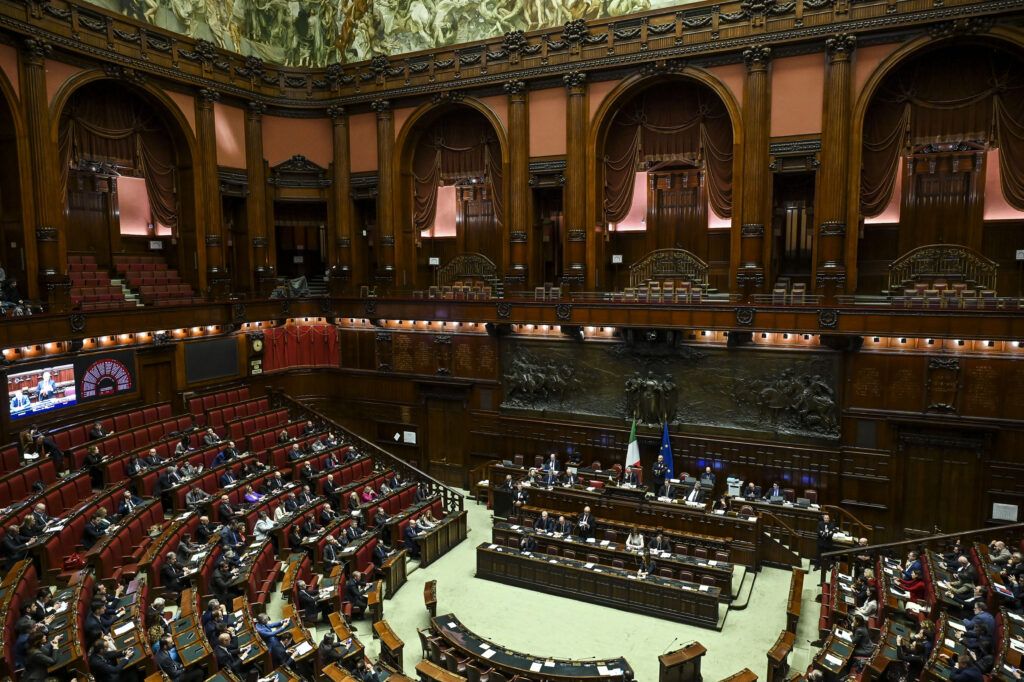 La Camera approva la manovra. Giorgetti: &ldquo;La riforma delle pensioni nel 2026&rdquo;