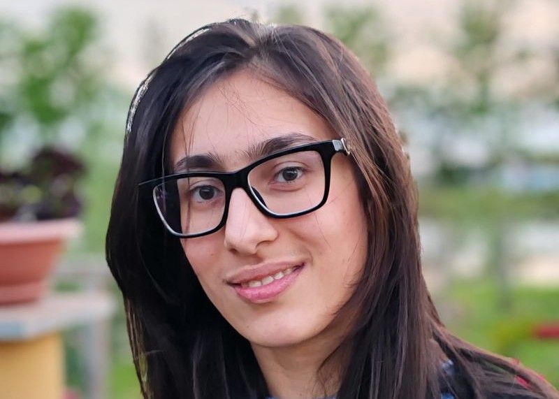 La giovane scrittrice empolese Iris Hira sar&agrave; ospite di &ldquo;Empolichescrive&rdquo; con il suo libro &lsquo;La gioia di Arjun&rsquo;